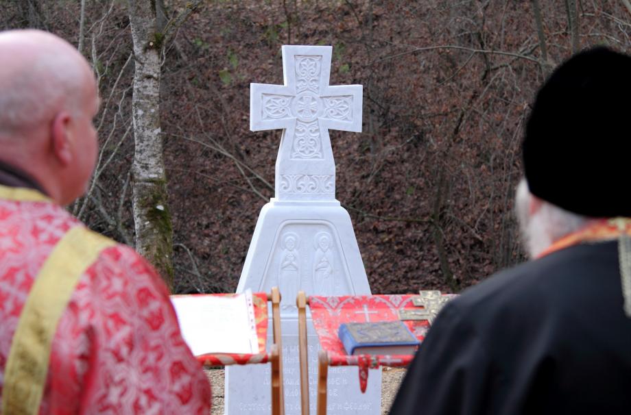 Освящение креста в Новоборисовке